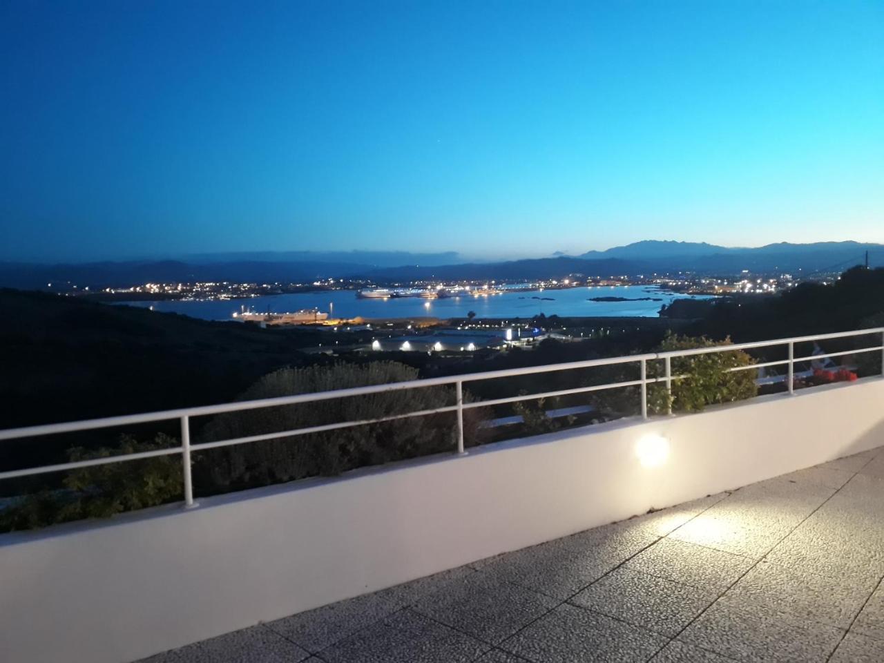 Hotel Luna Lughente Olbia Exterior foto